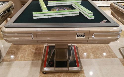 全自动高昌高昌麻将桌在家庭娱乐空间中的应用与选购指南